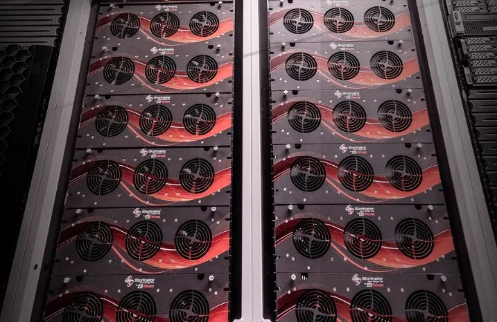 Multi-Petabyte Clusters